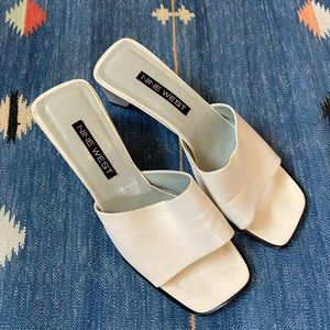 Vintage 2000s Nine West sandals.